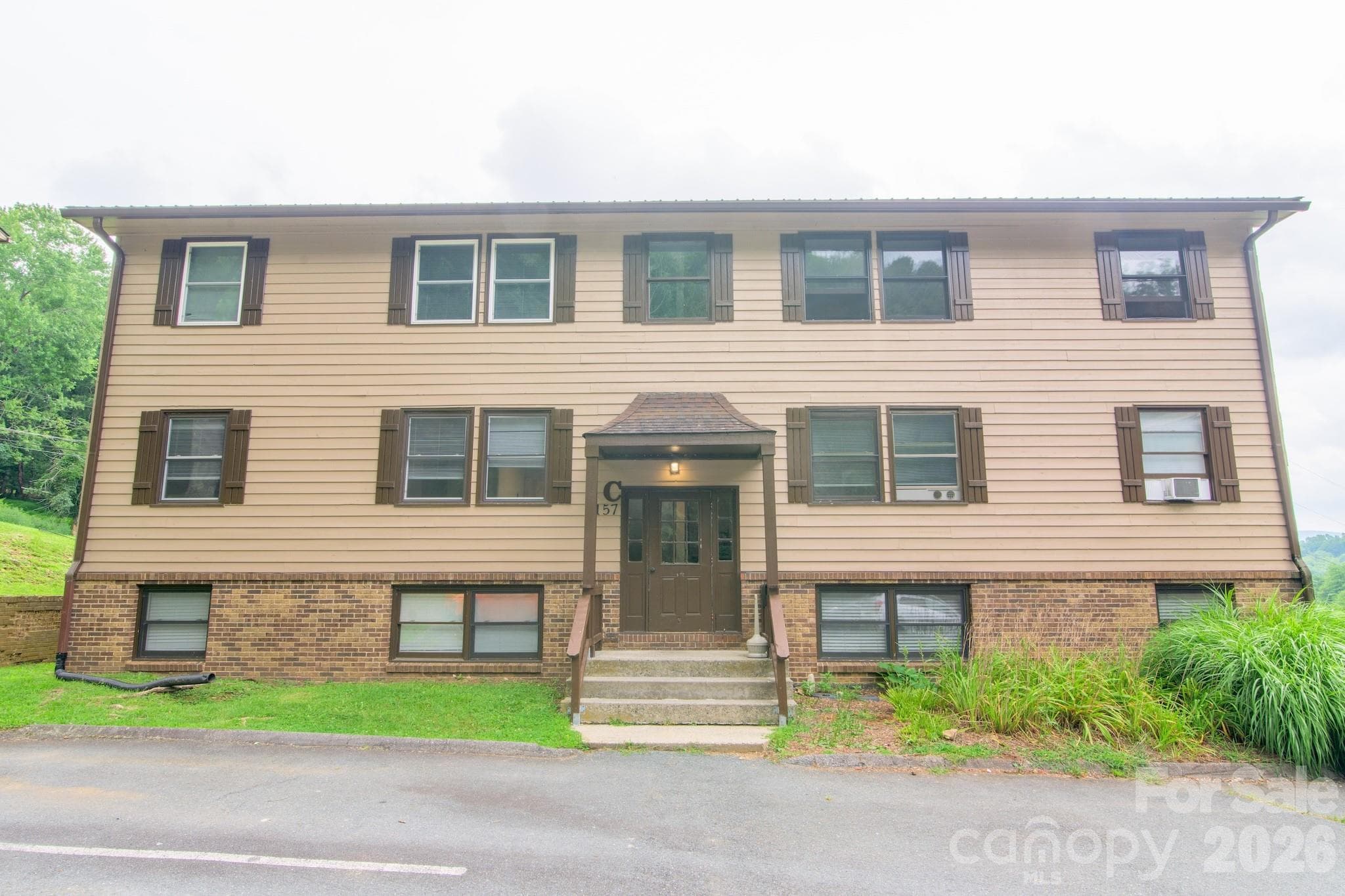 157 Stoneybrook Court