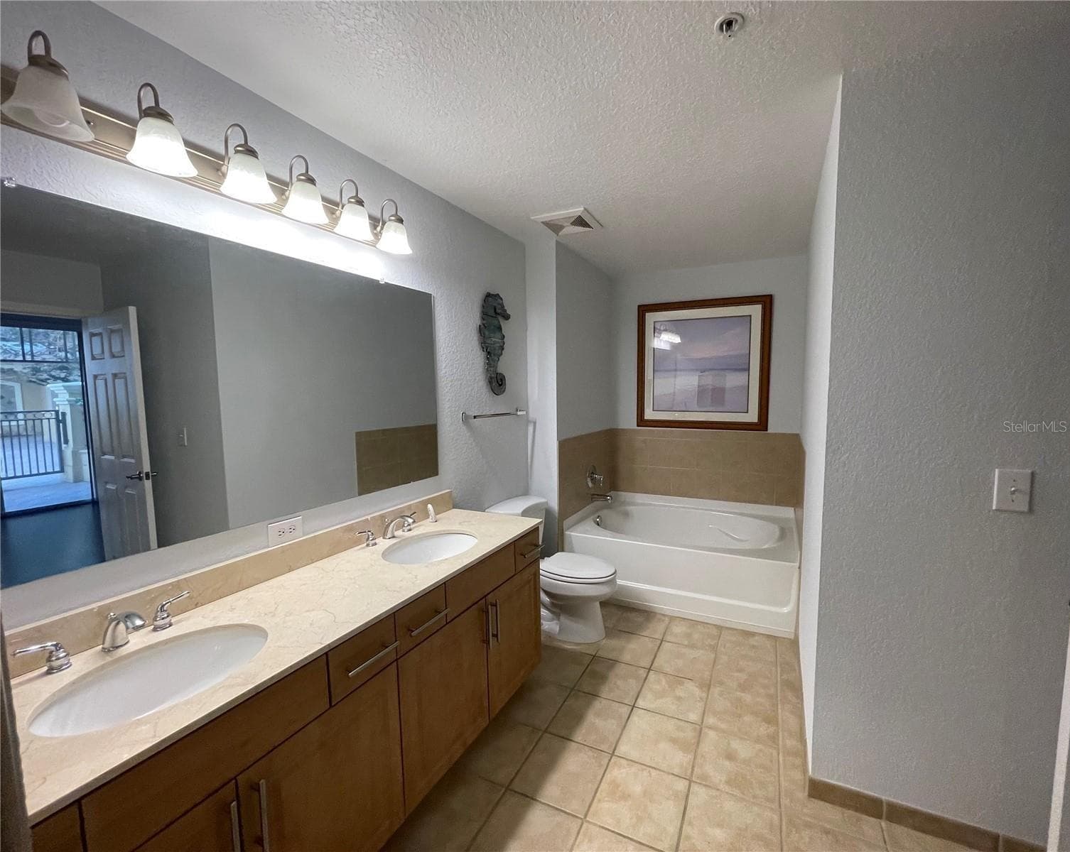 Condominium at 1064 N TAMIAMI TRL #1122, SARASOTA, photo 17 of 58