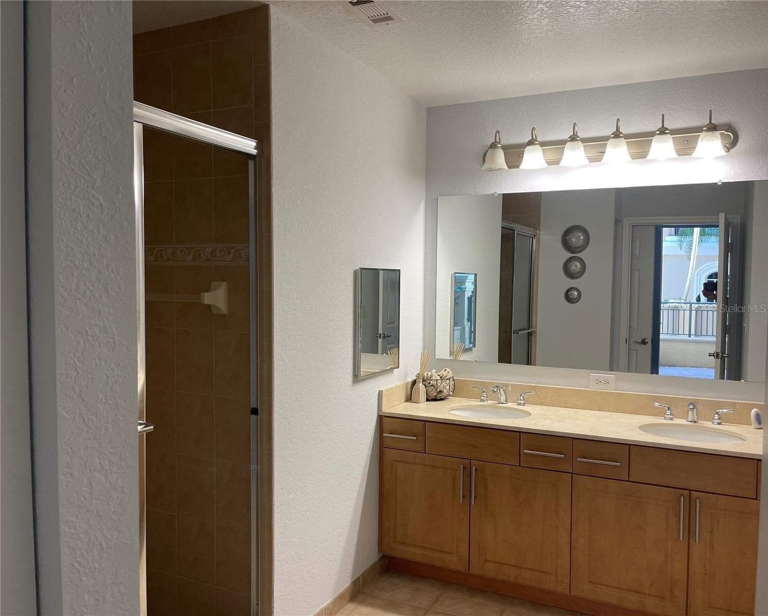 Condominium at 1064 N TAMIAMI TRL #1122, SARASOTA, photo 20 of 58