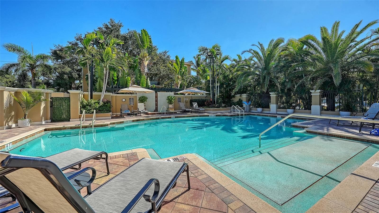 Condominium at 1064 N TAMIAMI TRL #1122, SARASOTA, photo 33 of 58