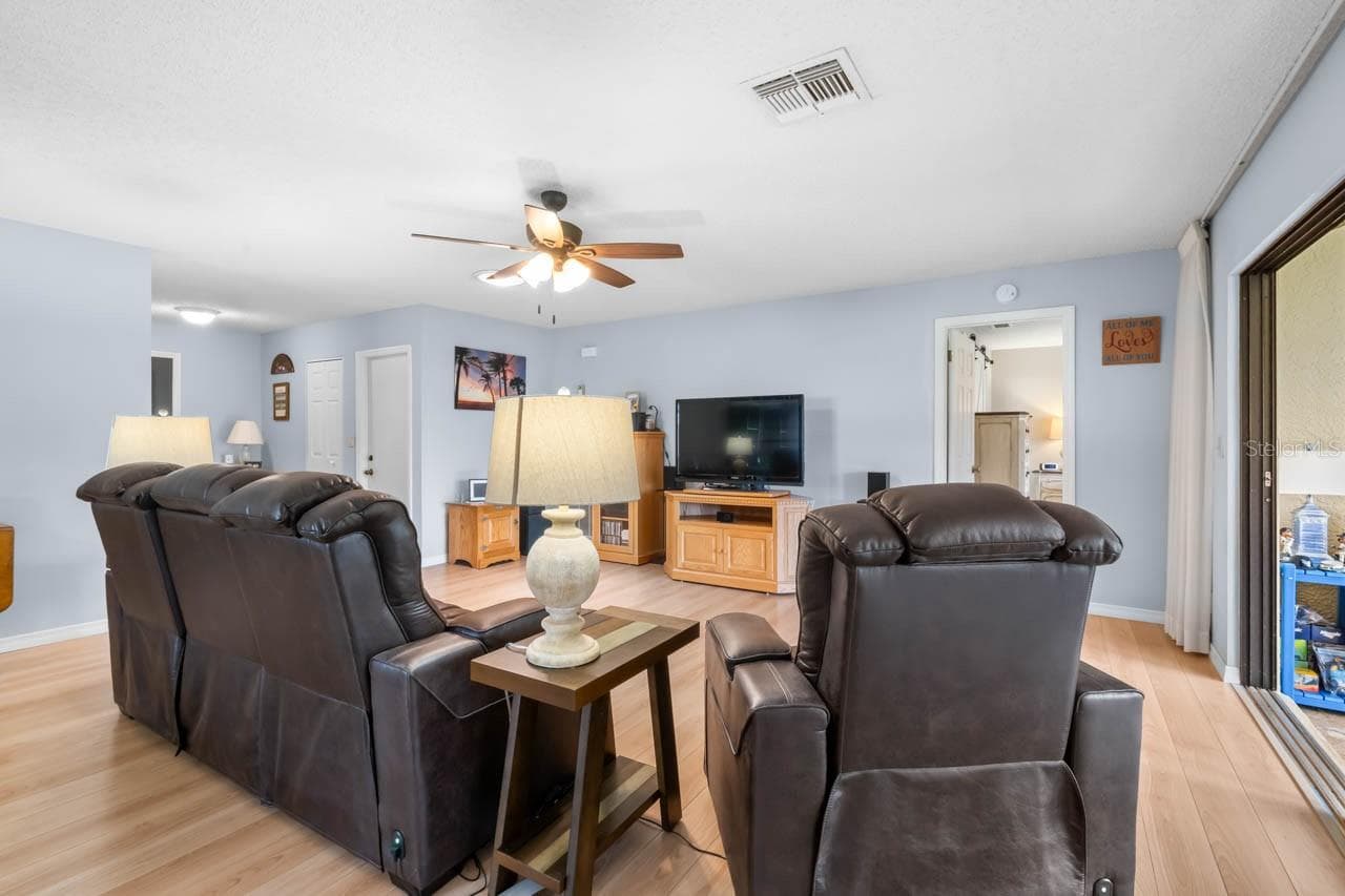 Condominium at 1317 LELAND DR, SUN CITY CENTER, photo 10 of 67