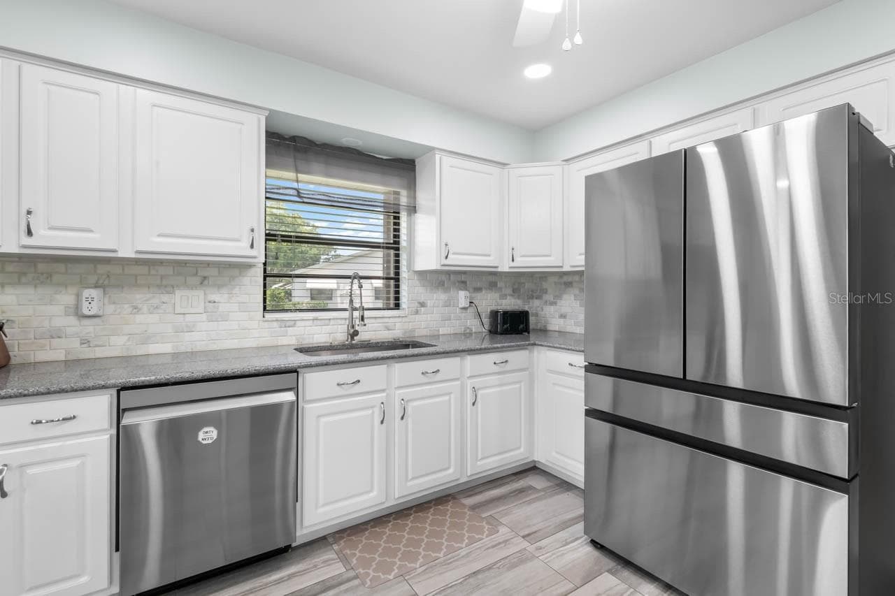 Condominium at 1317 LELAND DR, SUN CITY CENTER, photo 18 of 67