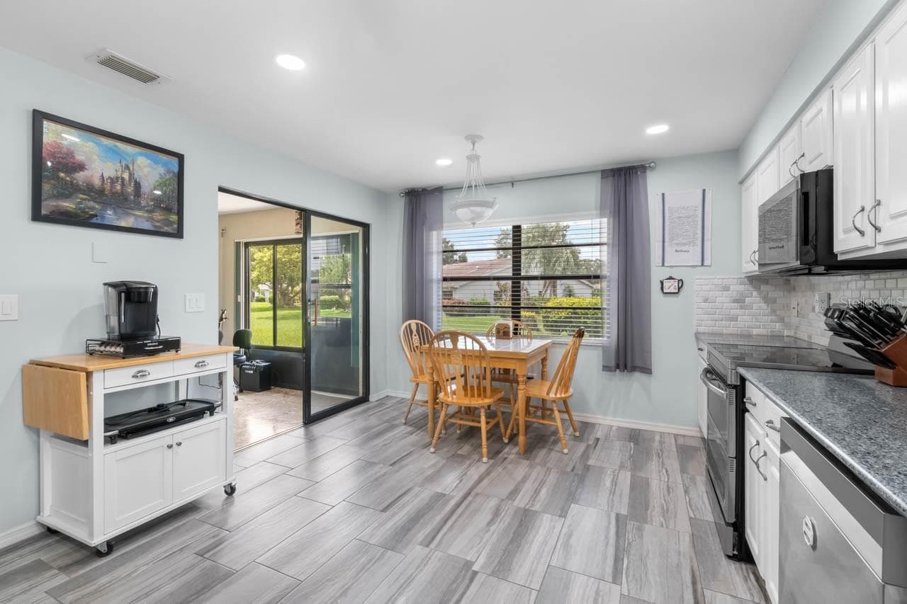 Condominium at 1317 LELAND DR, SUN CITY CENTER, photo 19 of 67