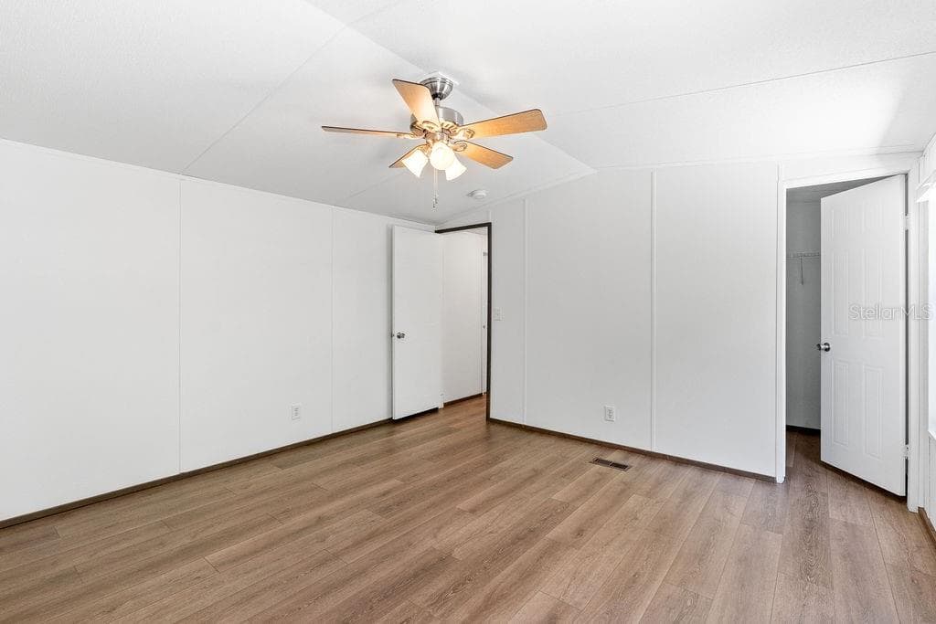 Manufactured Home at 27133 MILLER RD, DADE CITY, photo 14 of 27