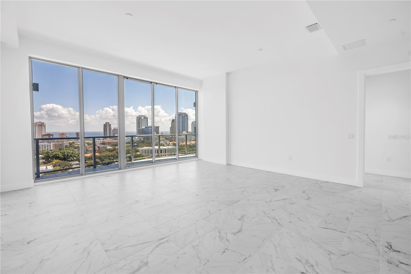 Views from the kitchen, facing downtown St Pete and the primary suite - 777 3RD AVE N #1704, ST PETERSBURG