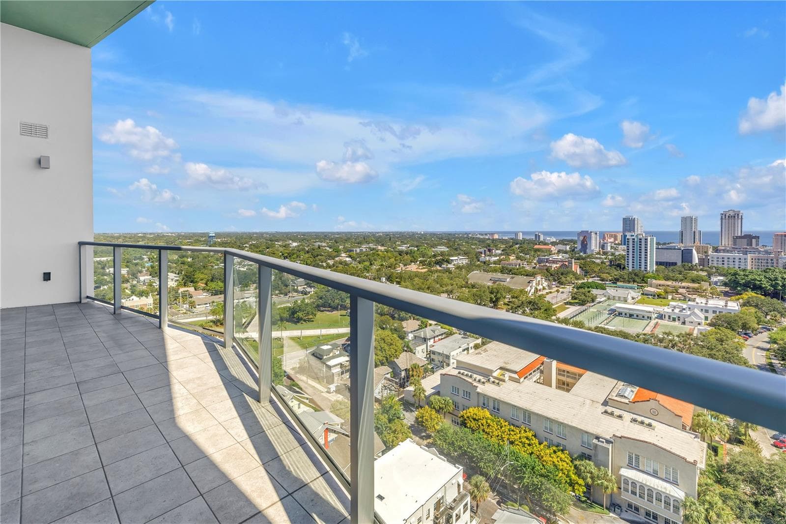 Views from the balcony facing downtown Tampa - 777 3RD AVE N #1704, ST PETERSBURG