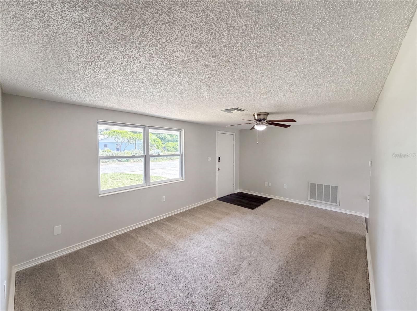 Single Family Residence at 3518 GORMAN DR, NEW PORT RICHEY, photo 3 of 22
