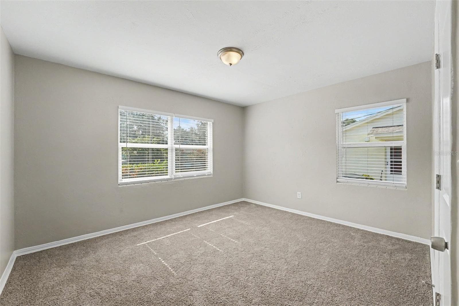 Single Family Residence at 2935 WOODLAND HILLS AVE, LAKELAND, photo 13 of 19