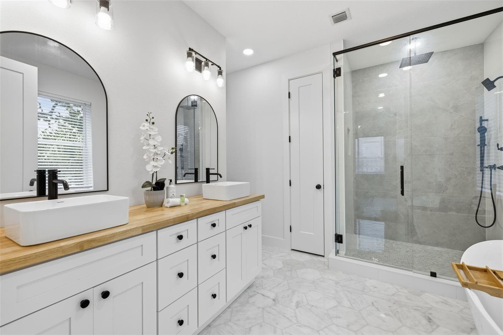 Townhouse at 2138 W NASSAU ST #3, TAMPA, photo 14 of 23