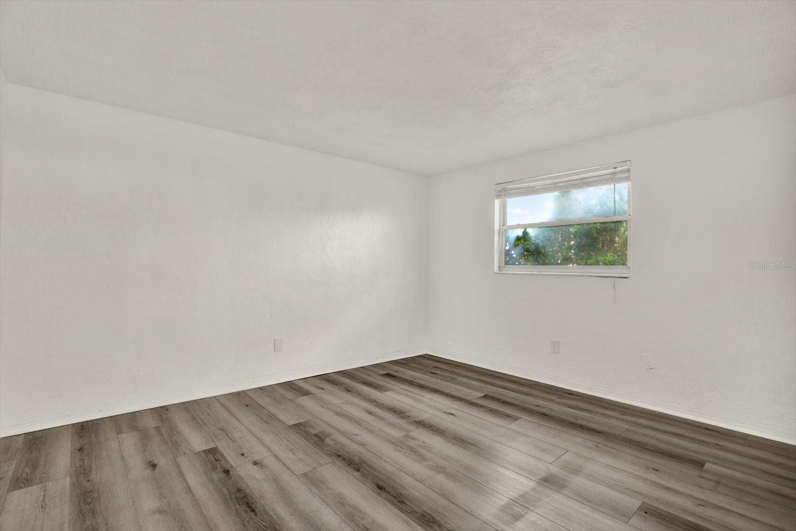 Single Family Residence at 5995 BLOSSOM LAKE DR, SEMINOLE, photo 15 of 20