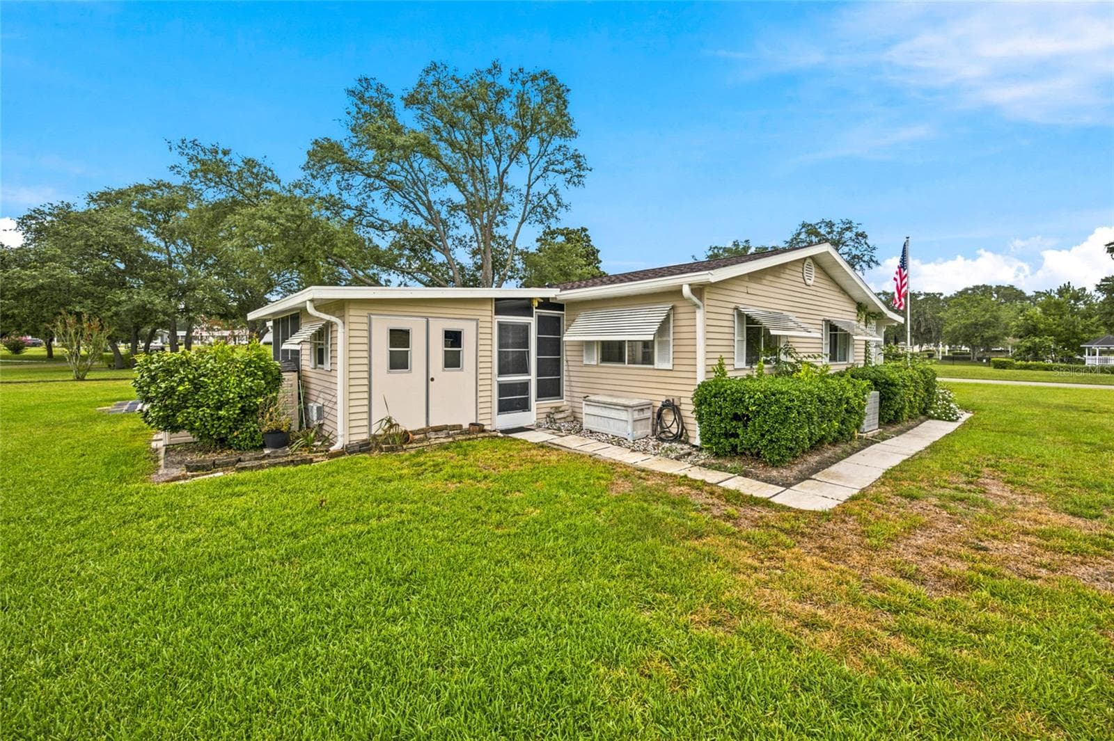 Single Family Residence at 6483 SW 110TH ST, OCALA, photo 13 of 51