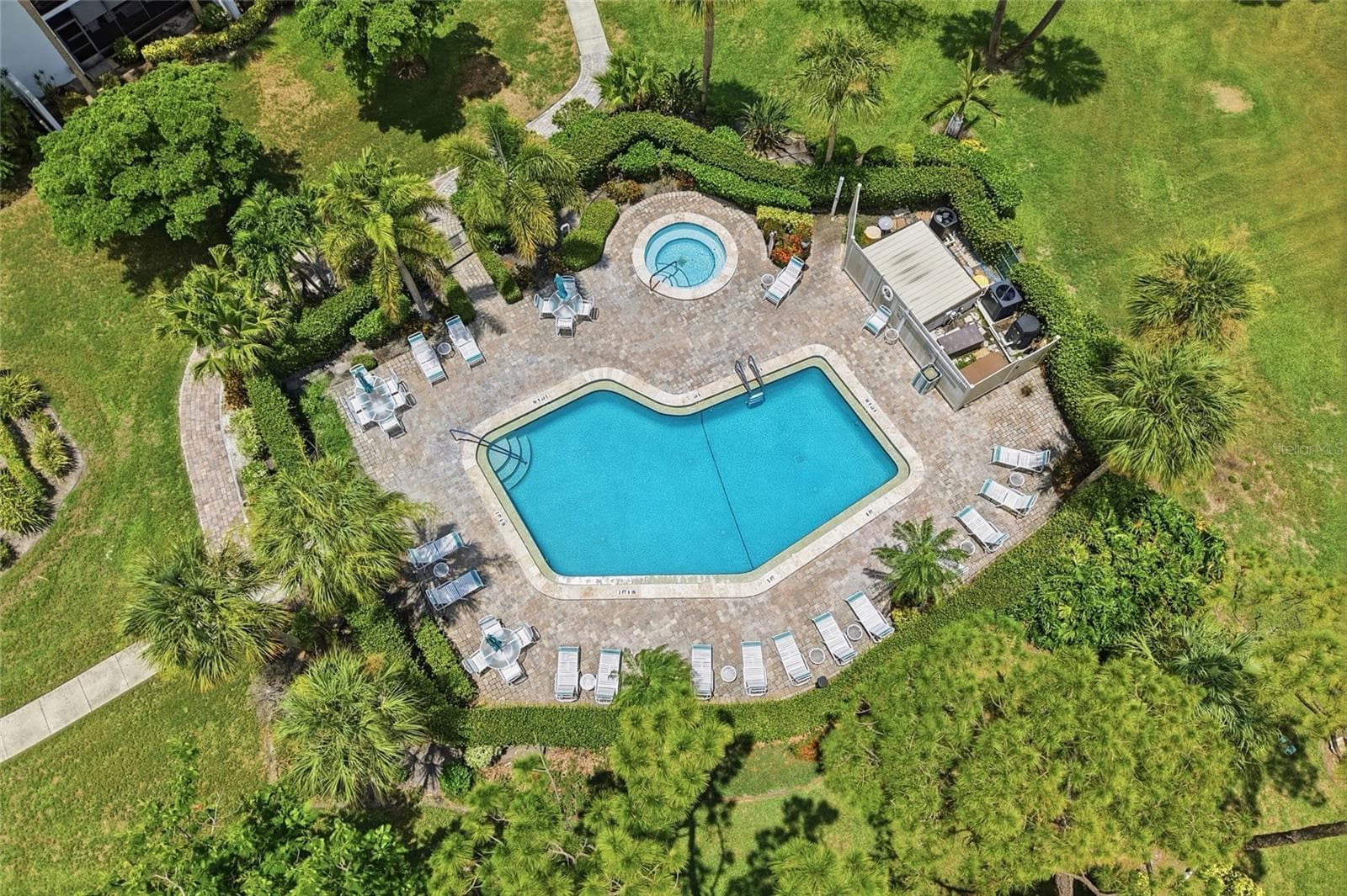 Community Pool - 3500 EL CONQUISTADOR PKWY #332, BRADENTON