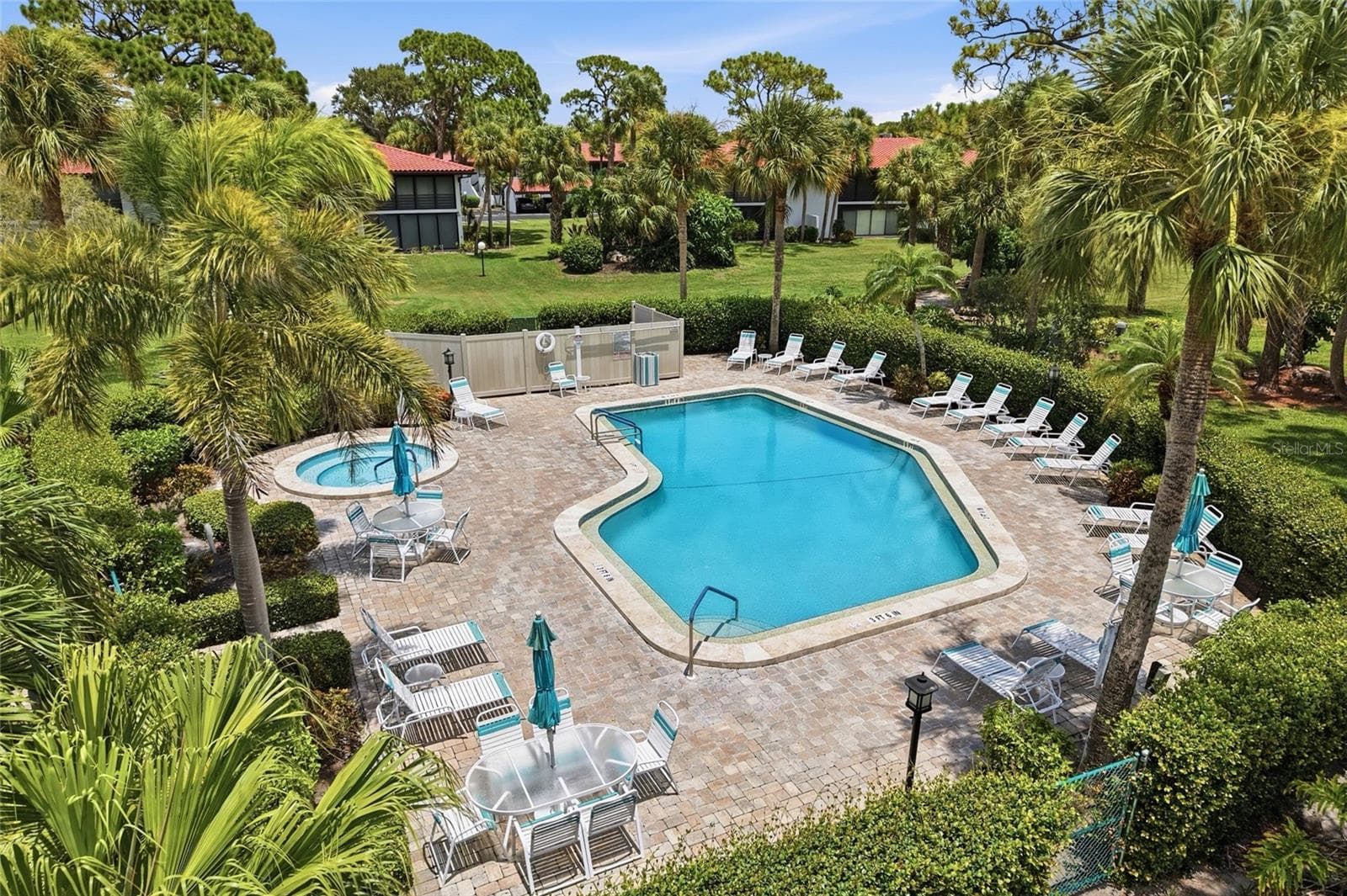 Community Pool - 3500 EL CONQUISTADOR PKWY #332, BRADENTON