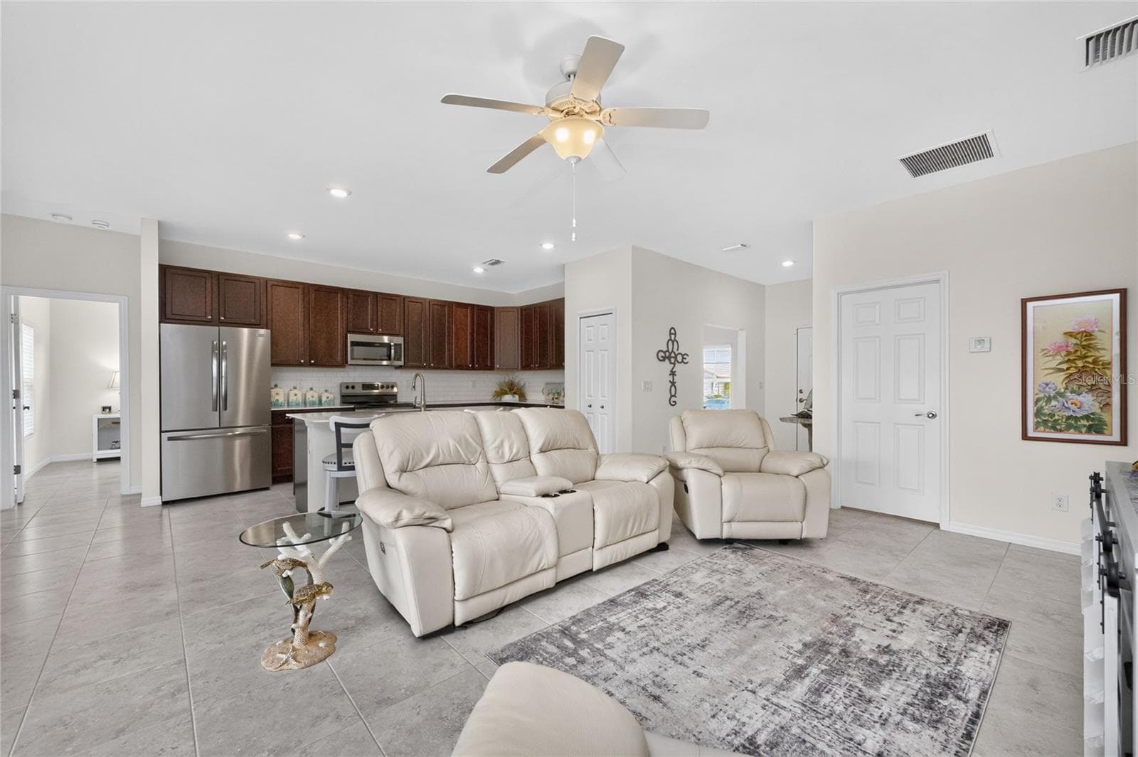 Single Family Residence at 93 MARK TWAIN LN, ROTONDA WEST, photo 15 of 58