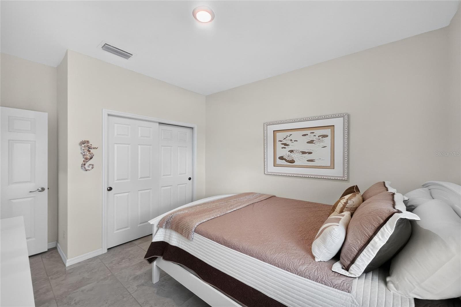 Single Family Residence at 93 MARK TWAIN LN, ROTONDA WEST, photo 33 of 58