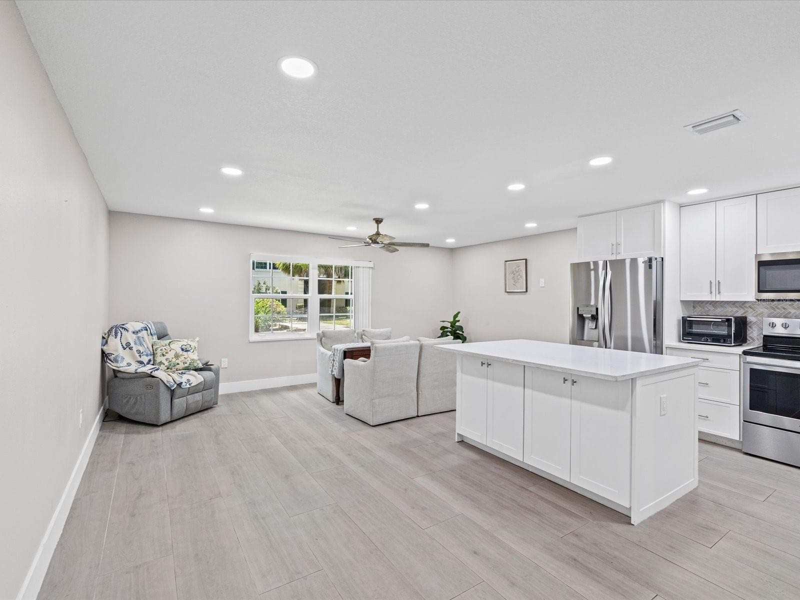 Condominium at 4335 AEGEAN DR #128A, TAMPA, photo 9 of 62