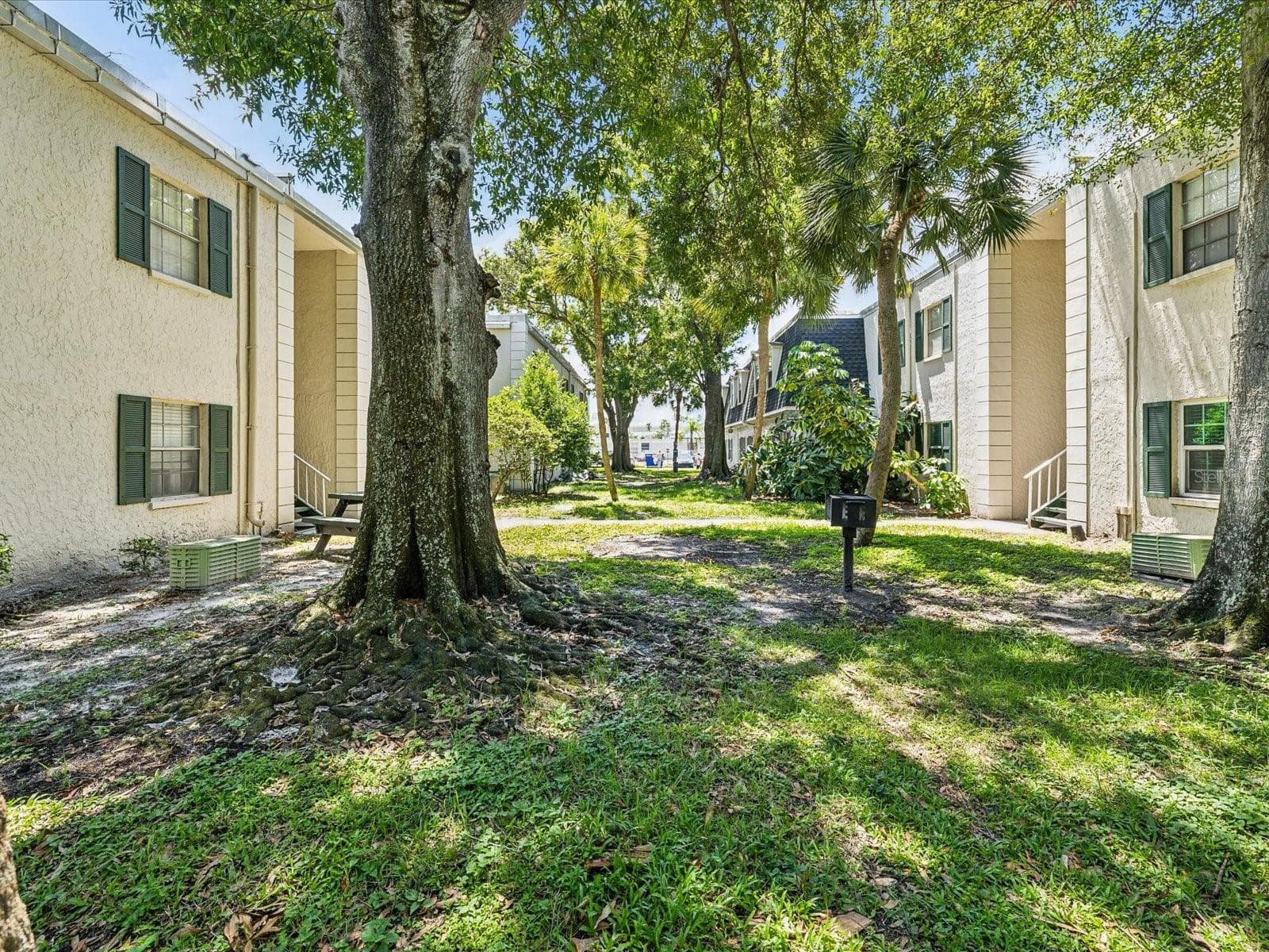 Condominium at 4335 AEGEAN DR #128A, TAMPA, photo 57 of 62
