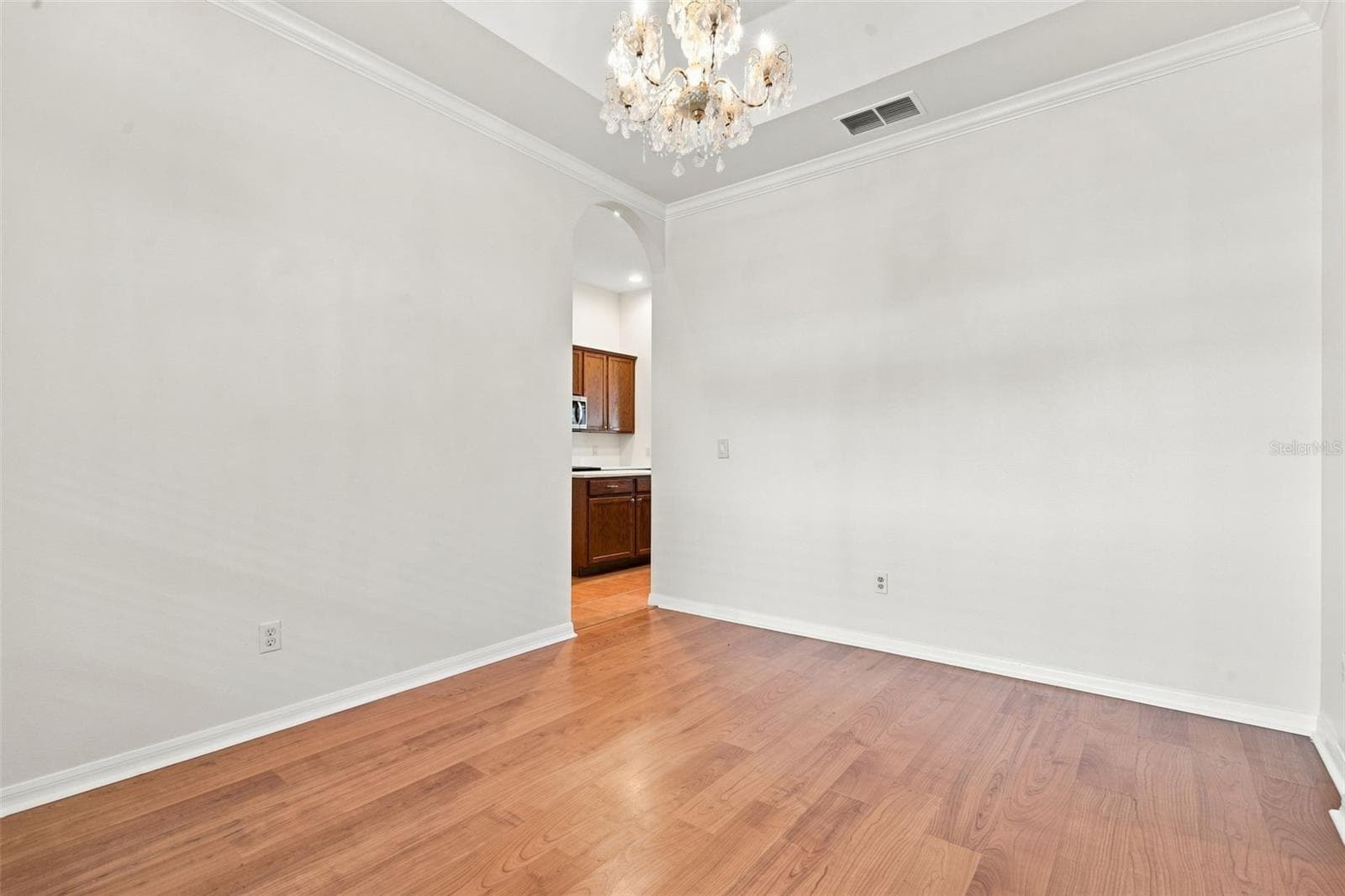Single Family Residence at 13618 OLD DOCK RD, ORLANDO, photo 16 of 49