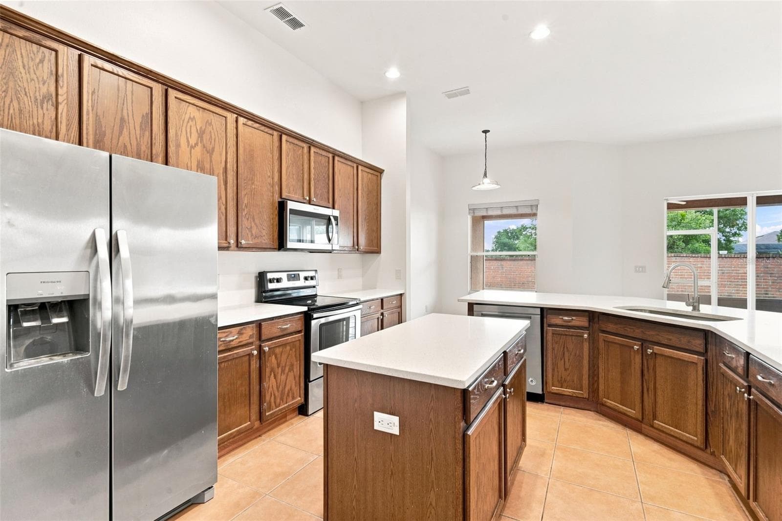 Single Family Residence at 13618 OLD DOCK RD, ORLANDO, photo 10 of 49