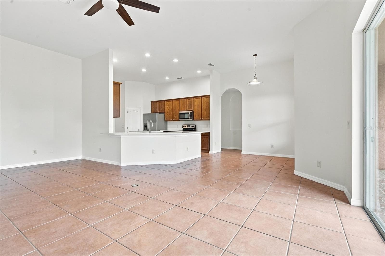 Single Family Residence at 13618 OLD DOCK RD, ORLANDO, photo 24 of 49