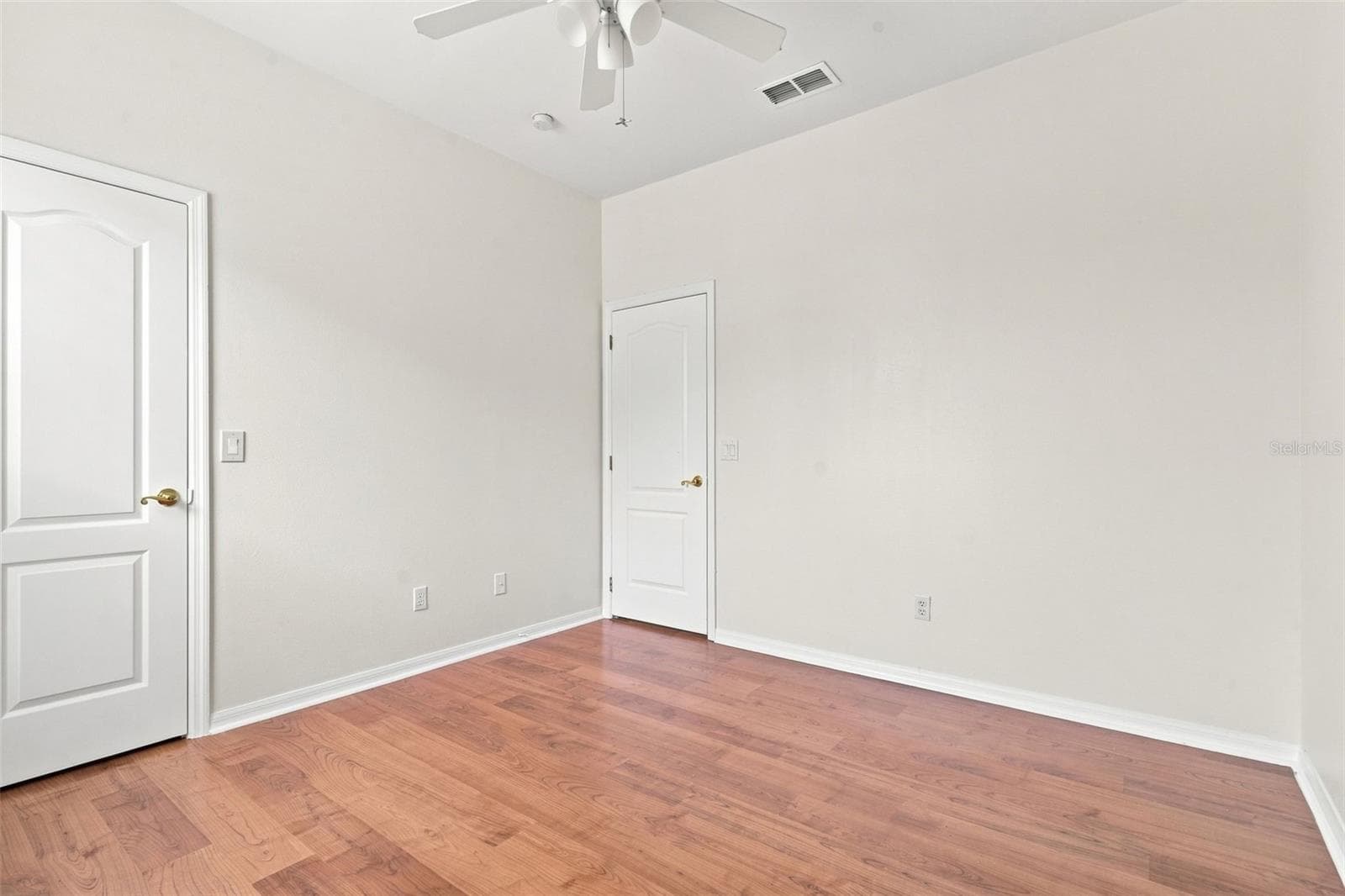 Single Family Residence at 13618 OLD DOCK RD, ORLANDO, photo 29 of 49