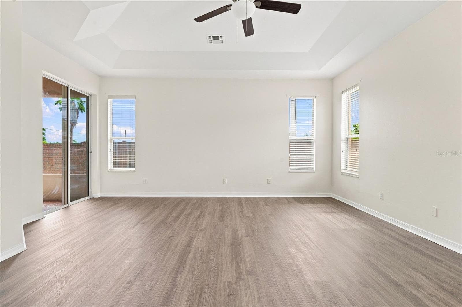 Single Family Residence at 13618 OLD DOCK RD, ORLANDO, photo 32 of 49