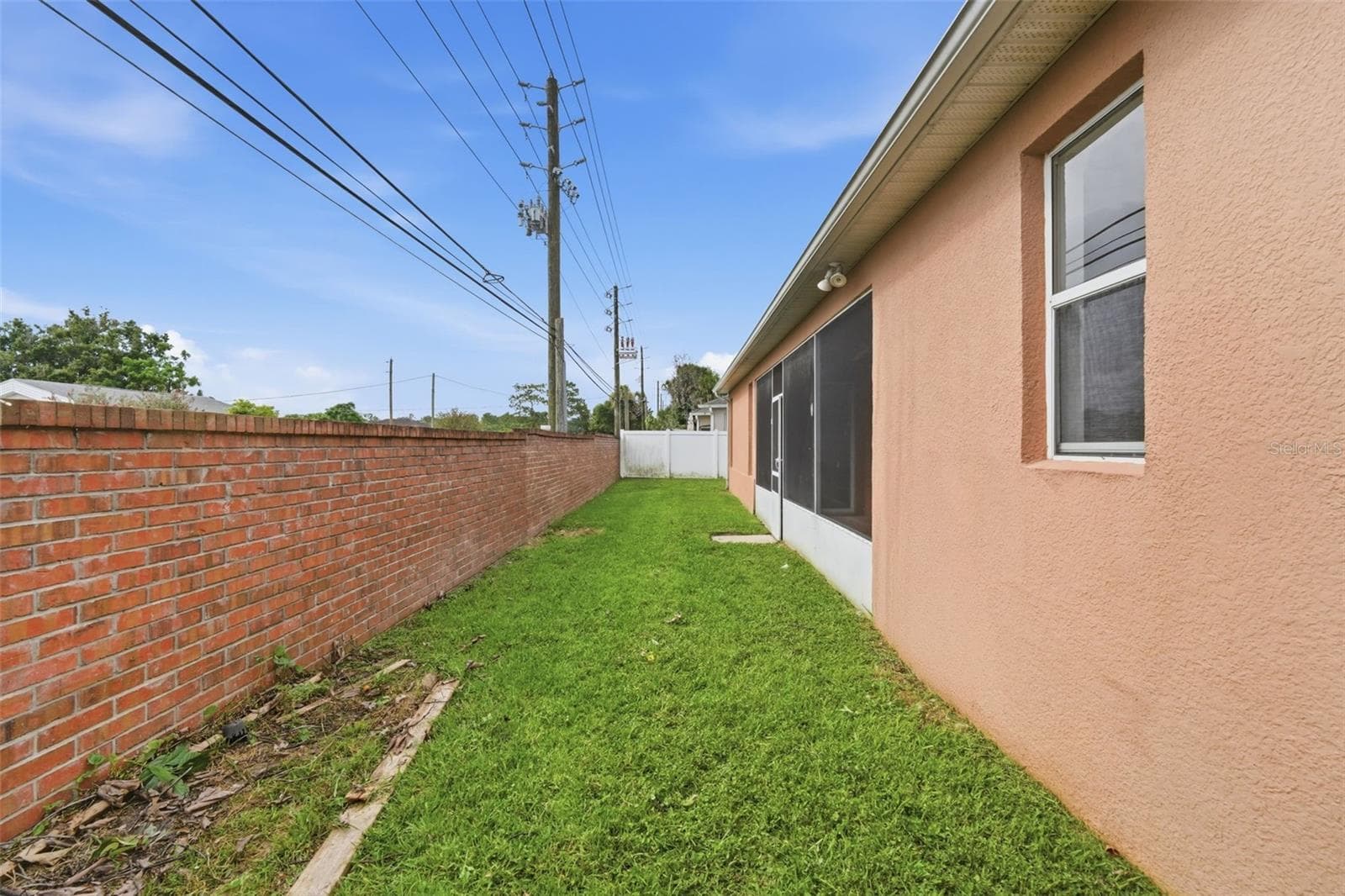 Single Family Residence at 13618 OLD DOCK RD, ORLANDO, photo 7 of 49