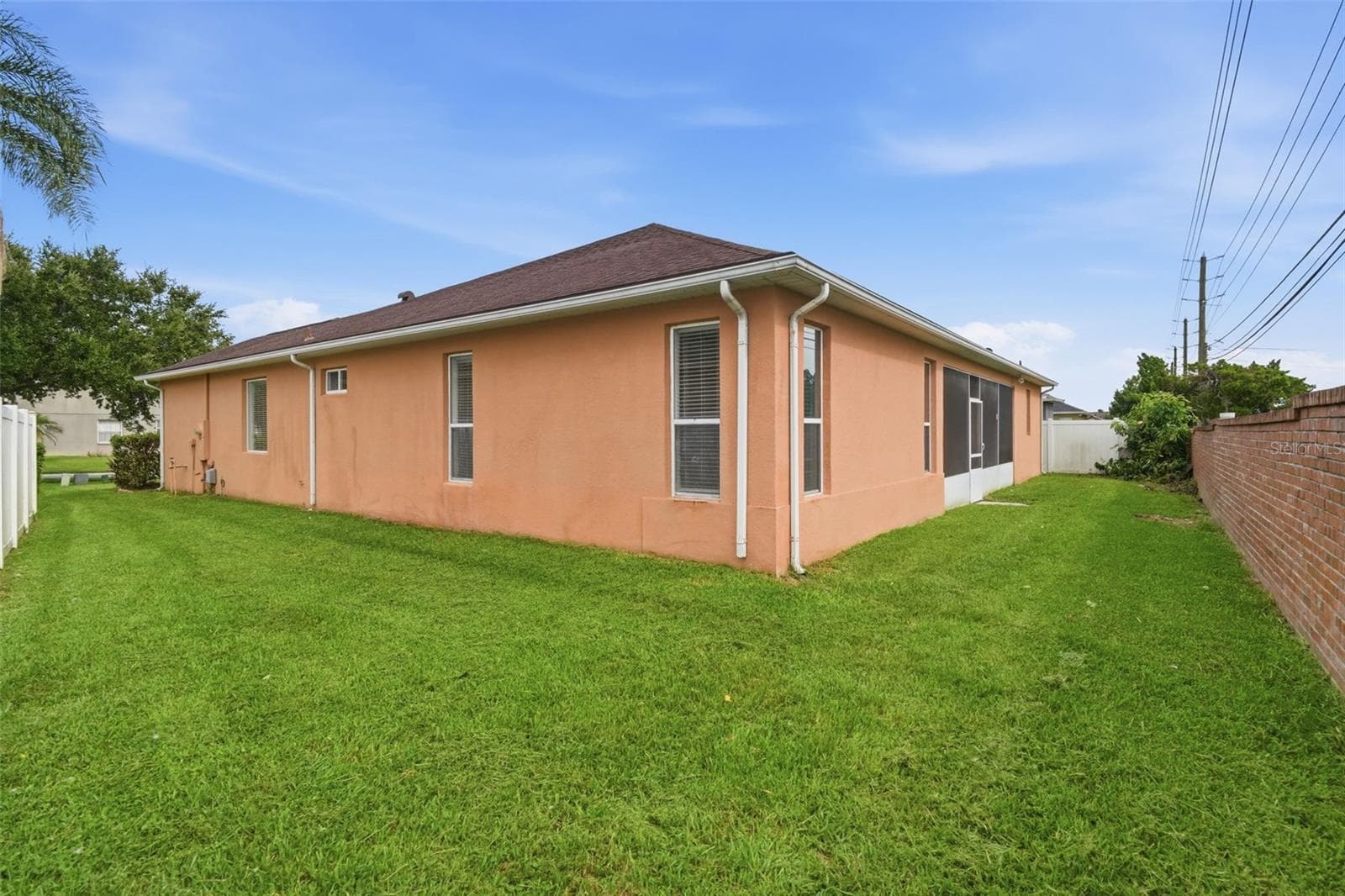 Single Family Residence at 13618 OLD DOCK RD, ORLANDO, photo 9 of 49