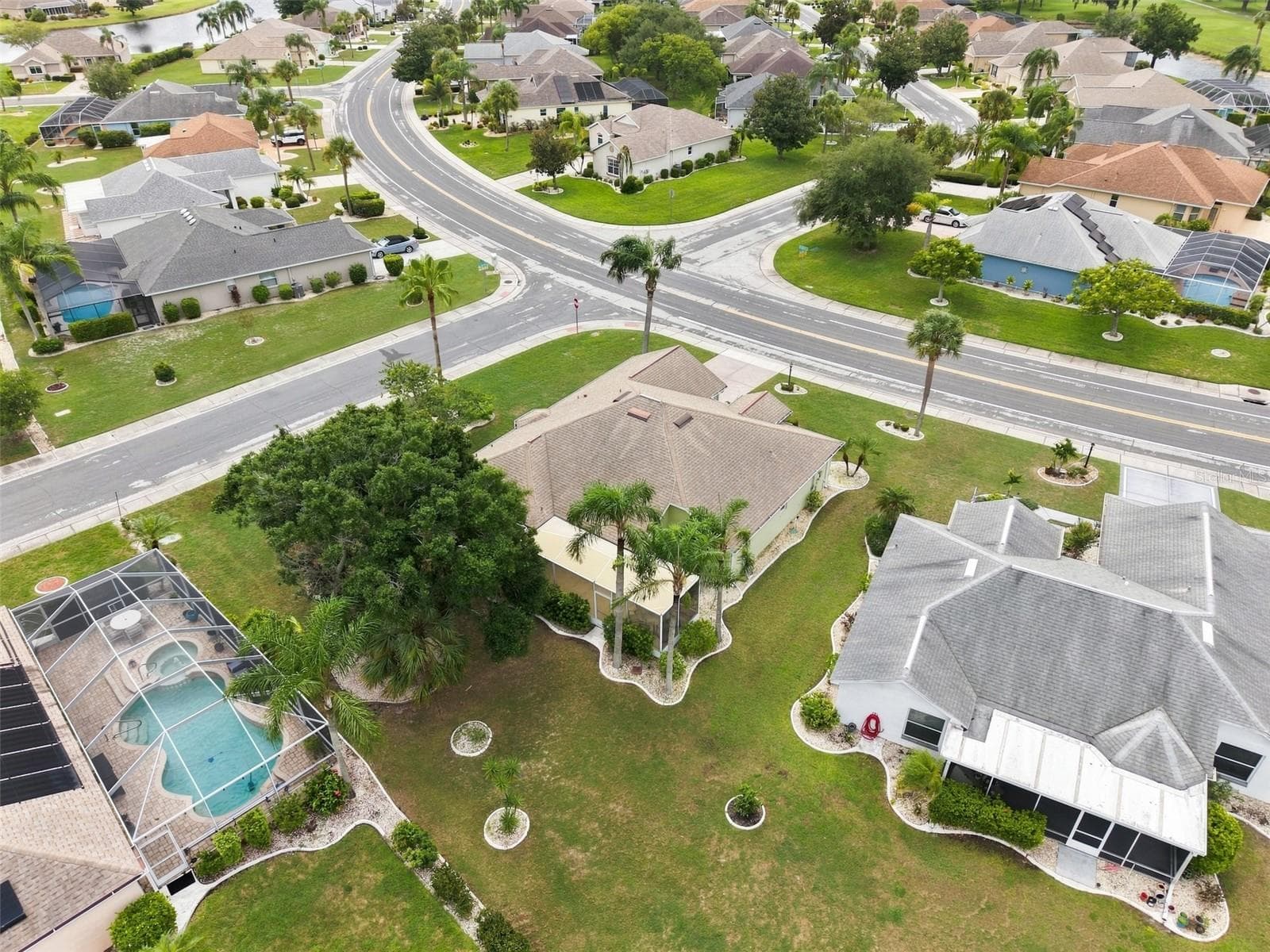 Single Family Residence at 2242 W DEL WEBB BLVD, SUN CITY CENTER, photo 49 of 60