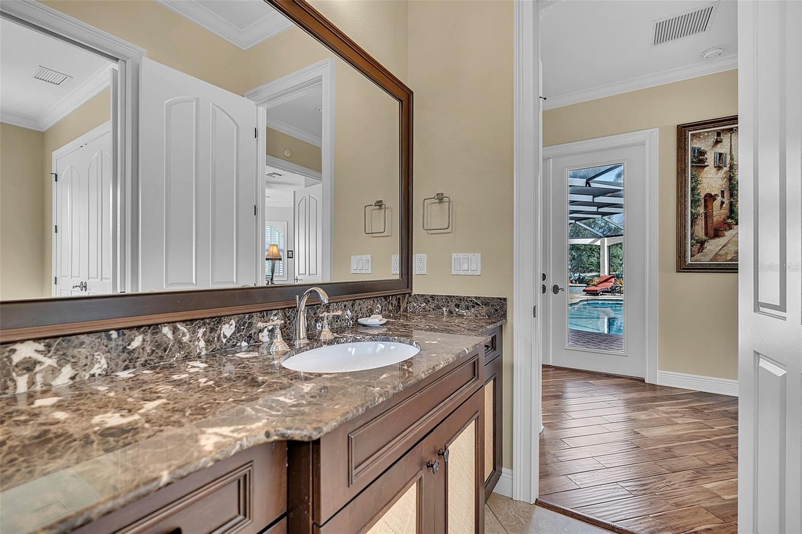 Single Family Residence at 15114 LINN PARK TER, LAKEWOOD RANCH, photo 62 of 94