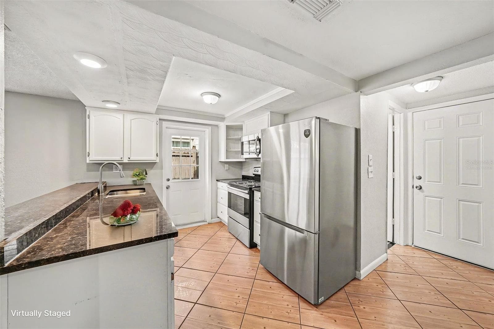 Virtually Staged - 7214 INGLESIDE DR, PORT RICHEY