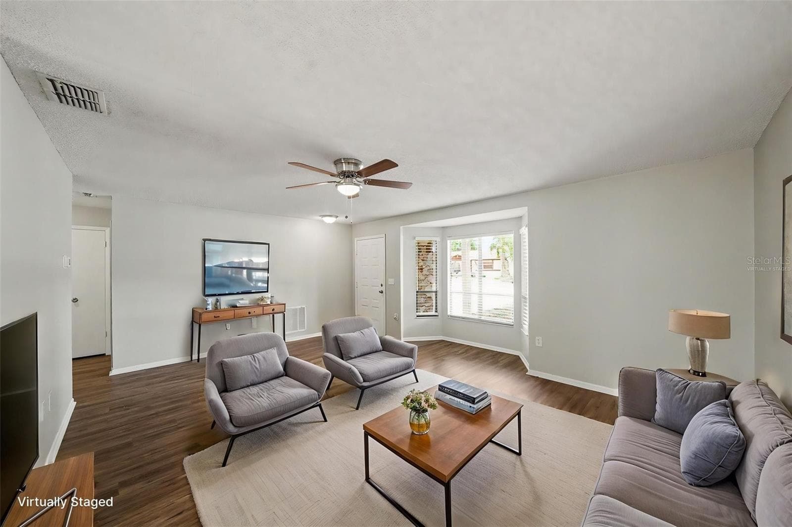 Virtually Staged - 11424 SCALLOP DR, PORT RICHEY