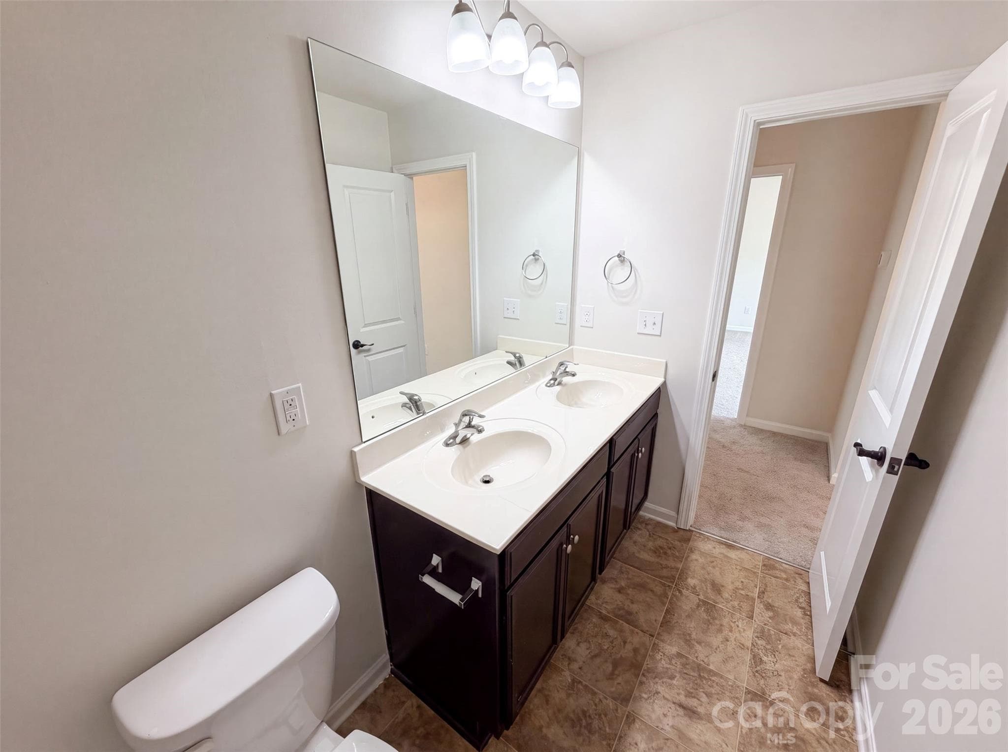 Single Family Residence at 9833 Wardley Drive, Charlotte, photo 18 of 24
