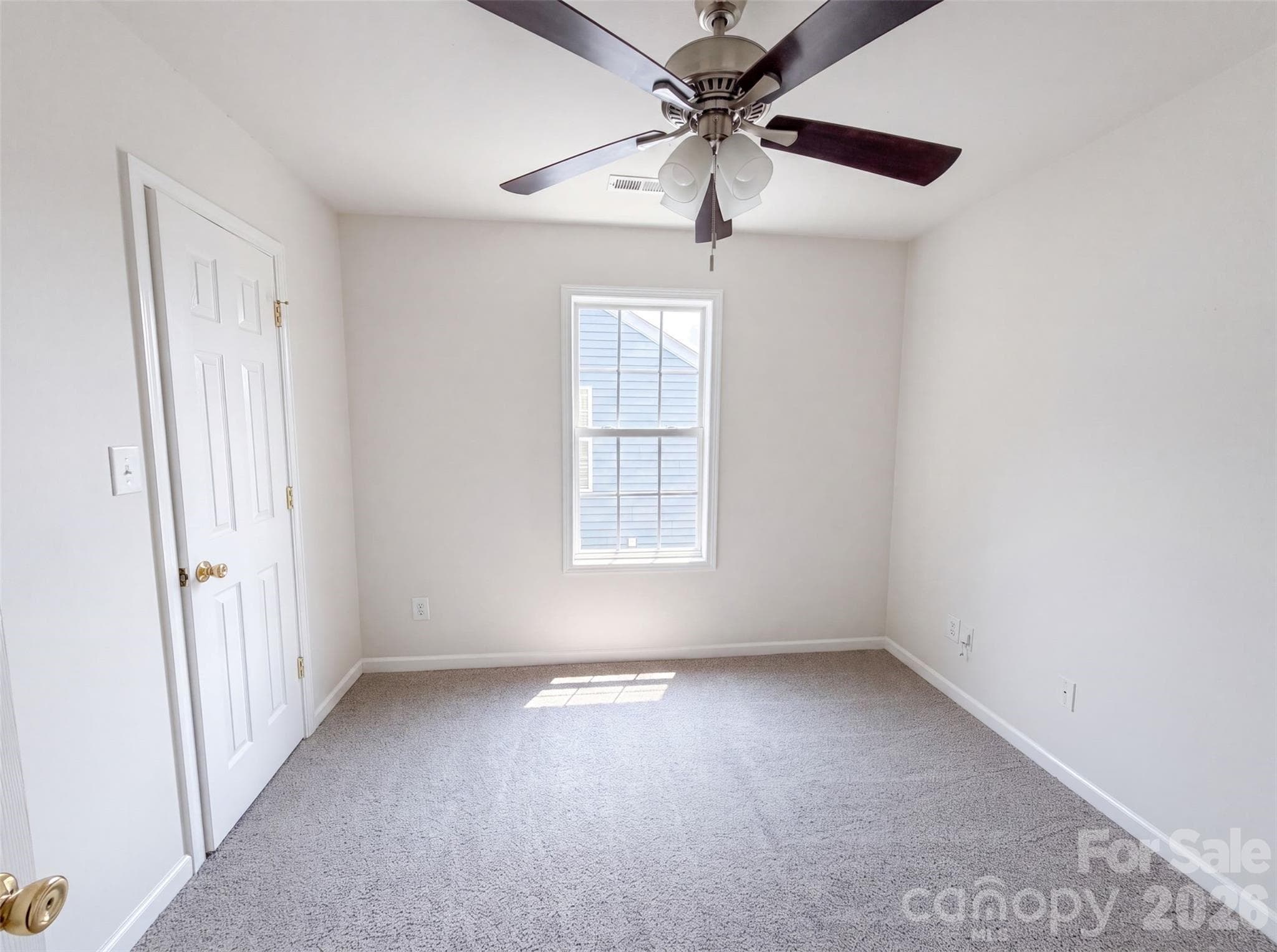 Single Family Residence at 5714 Waverly Lynn Lane, Charlotte, photo 9 of 15