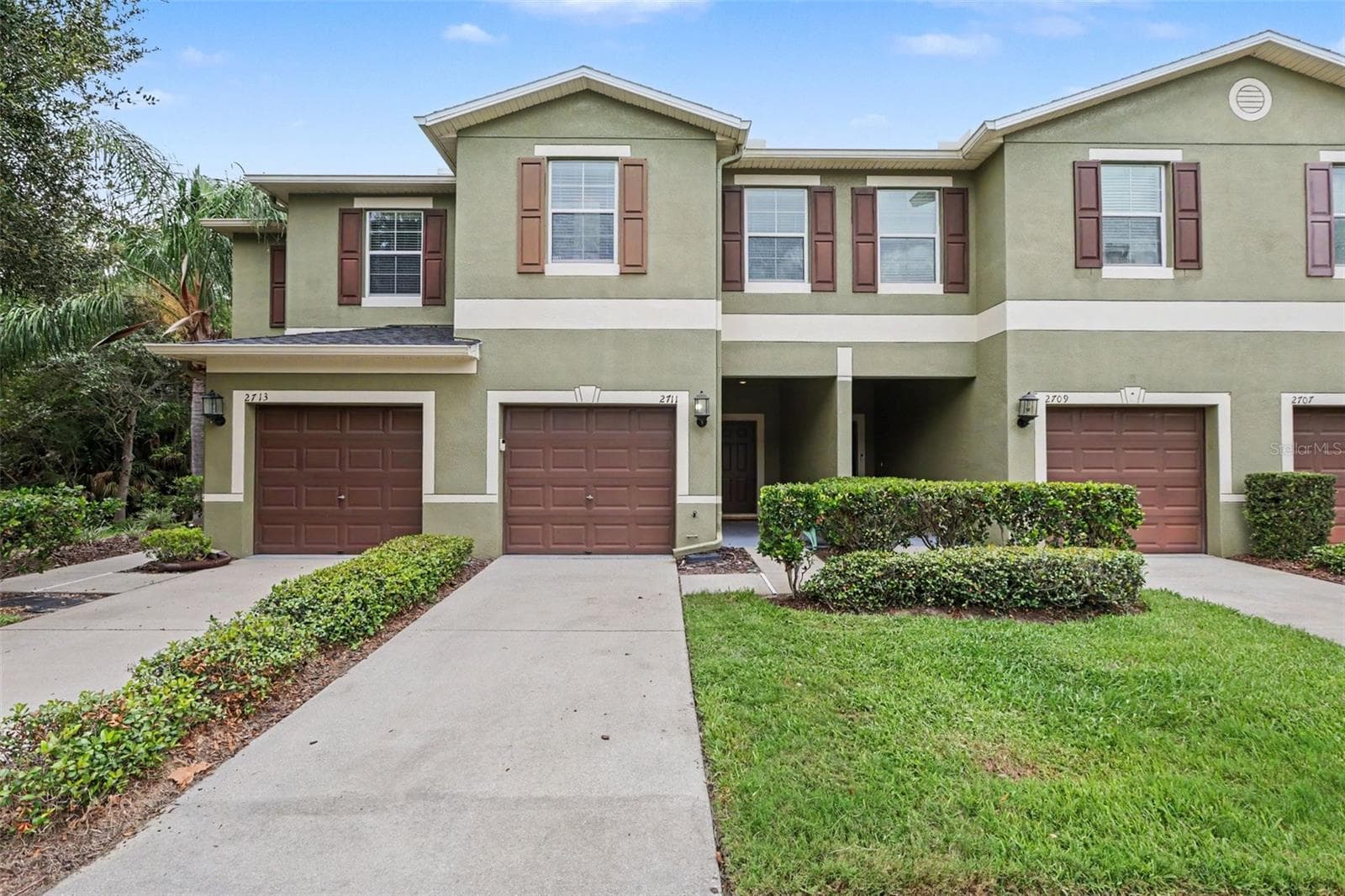 Townhouse at 2711 ISABELLA VALLEY CT, BRANDON, photo 2 of 26