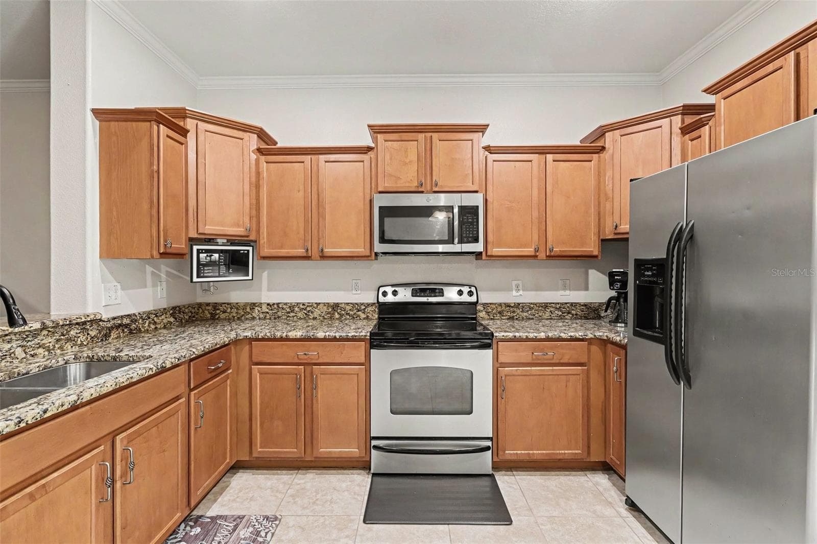 Townhouse at 2711 ISABELLA VALLEY CT, BRANDON, photo 10 of 26