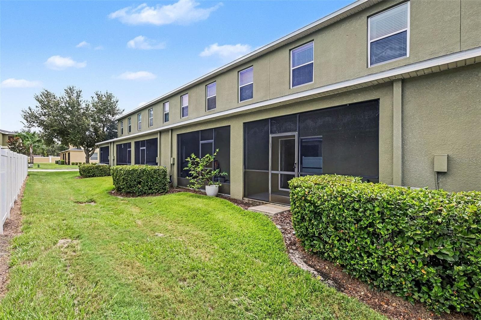 Townhouse at 2711 ISABELLA VALLEY CT, BRANDON, photo 22 of 26