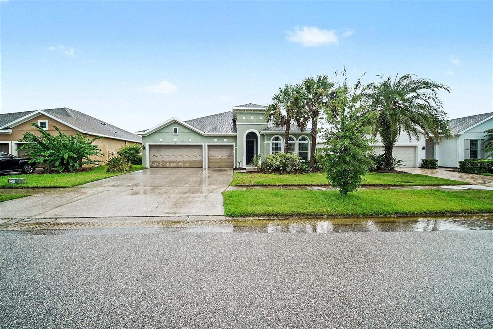 Single Family Residence at 1832 TONKA TER, WESLEY CHAPEL, photo 2 of 35