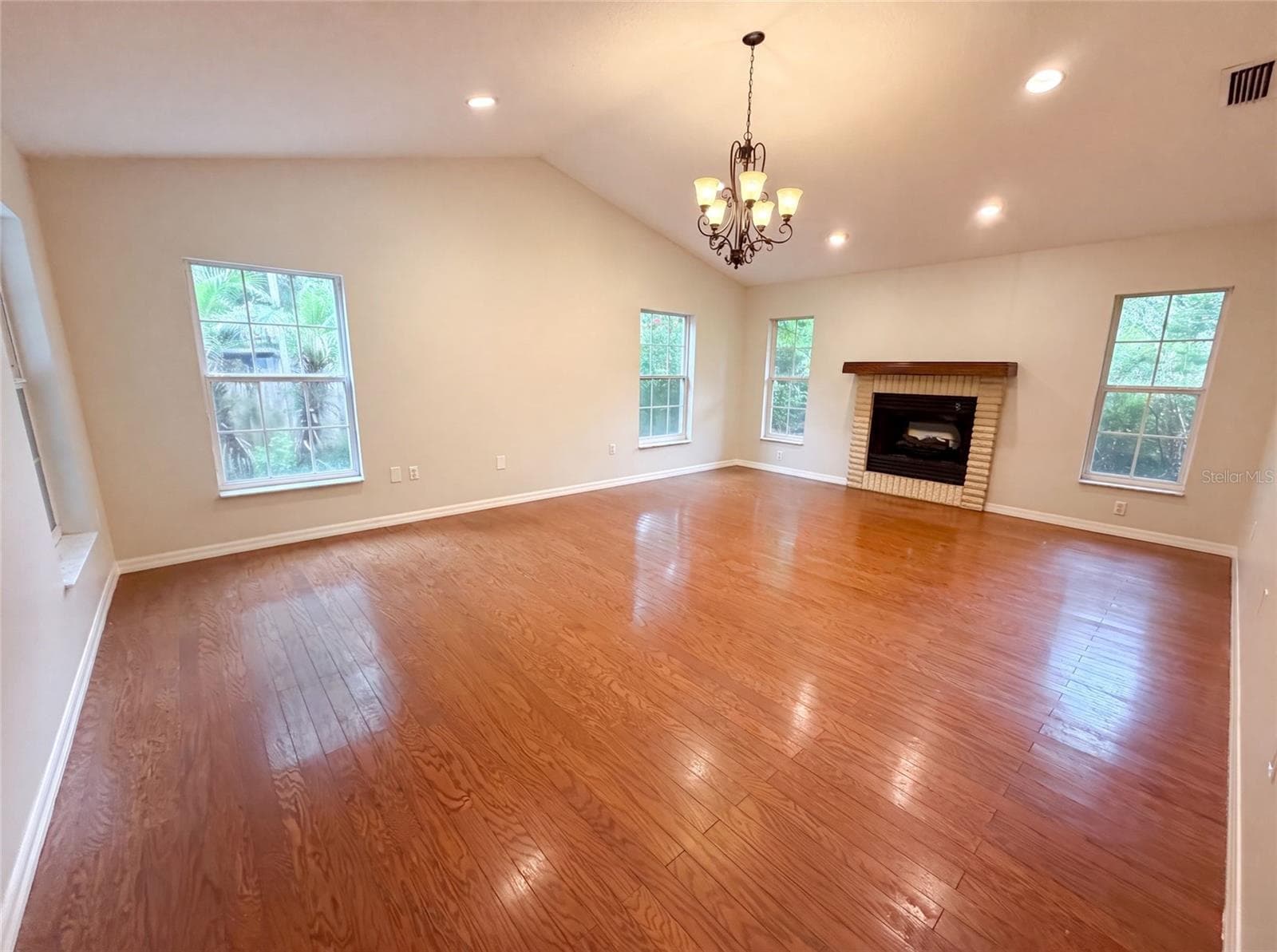 Single Family Residence at 11540 CAMP DR, DUNNELLON, photo 3 of 37