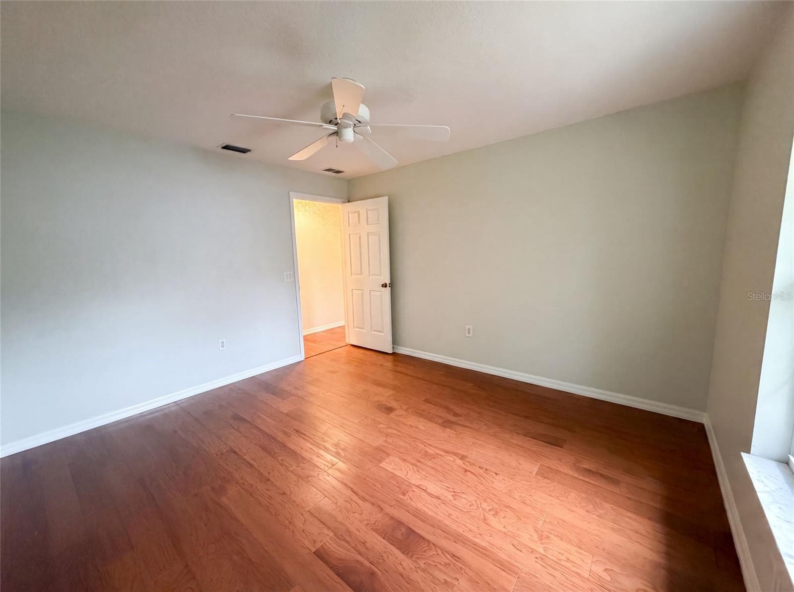 Single Family Residence at 11540 CAMP DR, DUNNELLON, photo 18 of 37