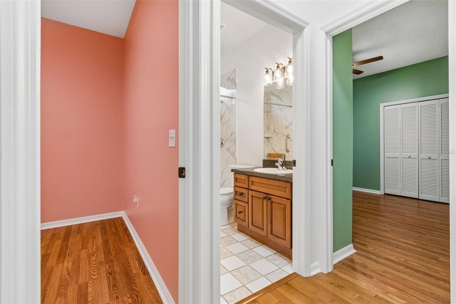 hallway - 5306 WATERLEAF CT, VALRICO