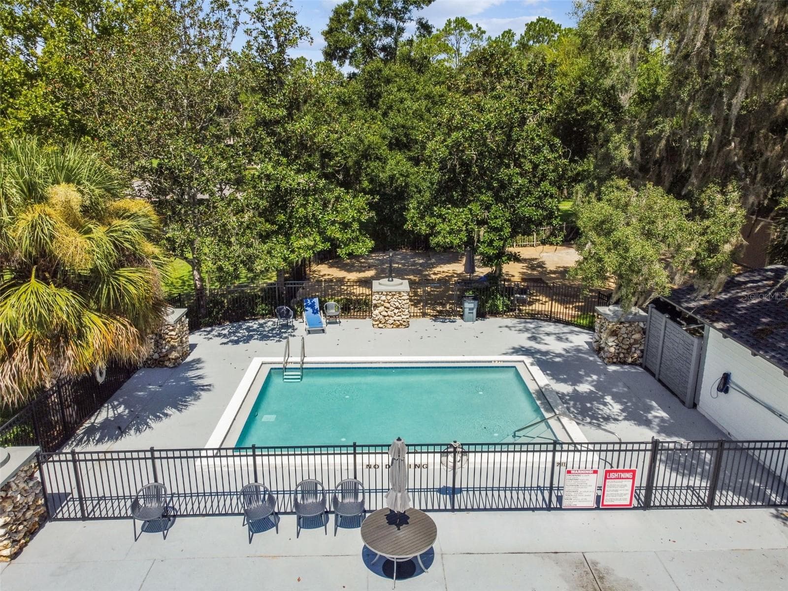 Single Family Residence at 5306 WATERLEAF CT, VALRICO, photo 77 of 96