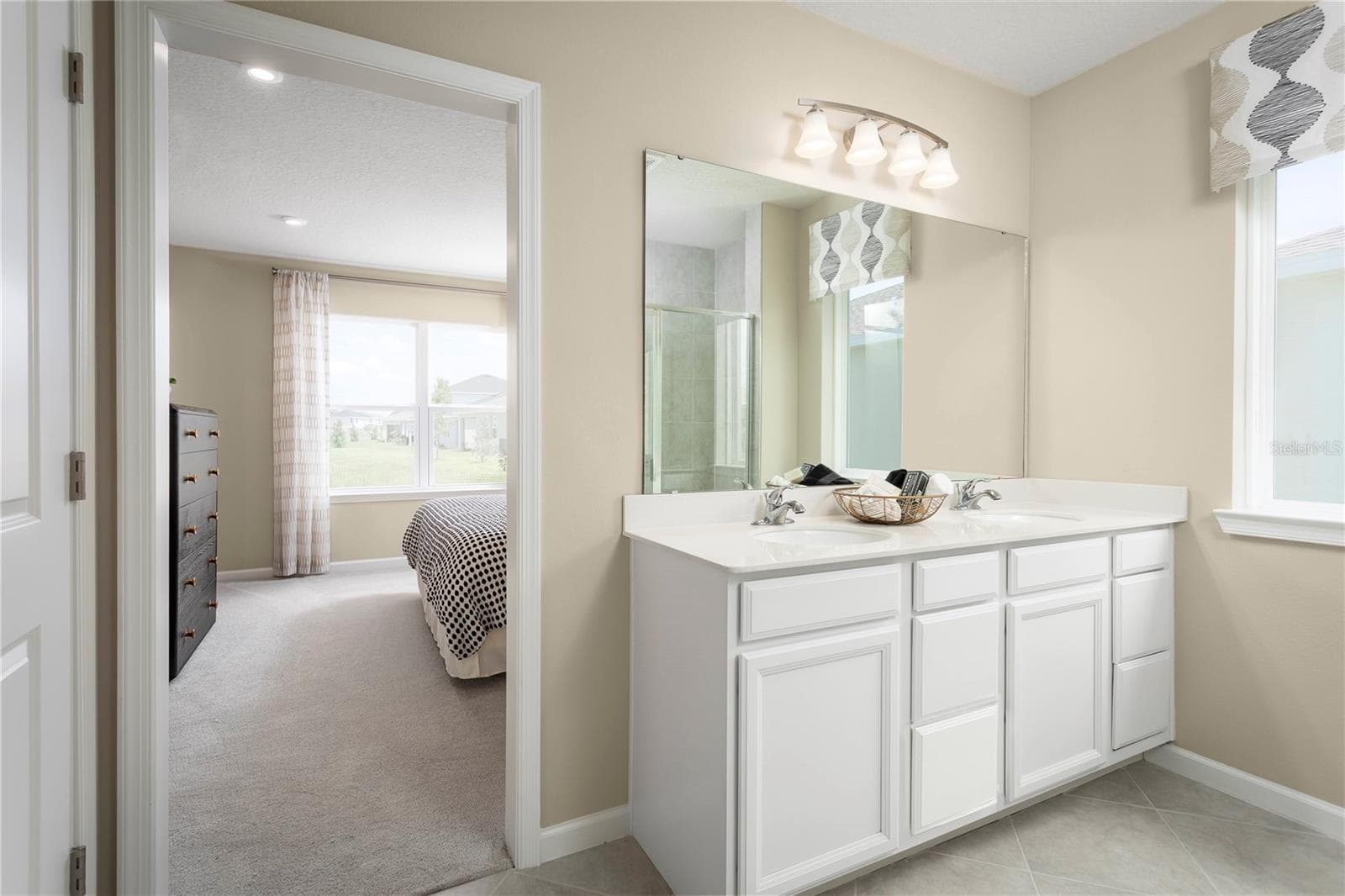 Single Family Residence at 2445 WHITE LADYFISH RD, WIMAUMA, photo 16 of 19
