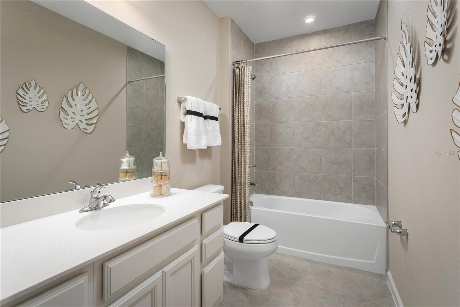 Single Family Residence at 2445 WHITE LADYFISH RD, WIMAUMA, photo 18 of 19