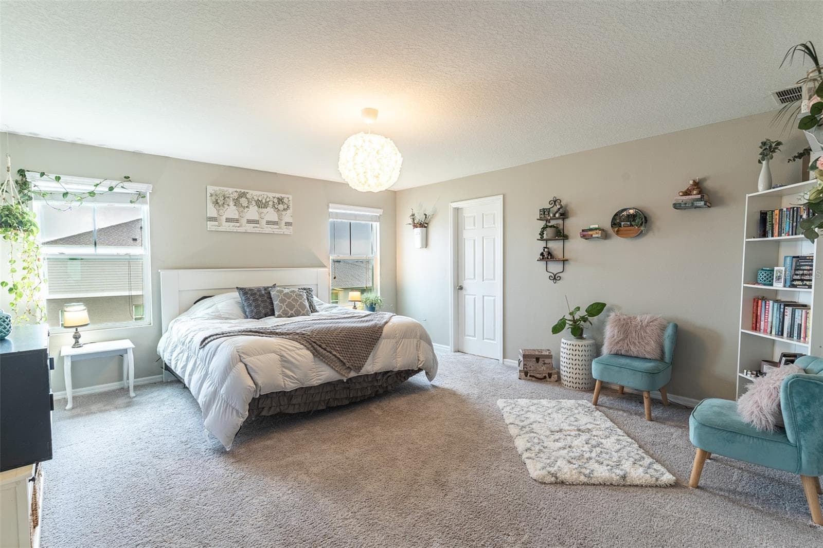 Single Family Residence at 5508 ARLINGTON RIVER DR, LAKELAND, photo 12 of 62