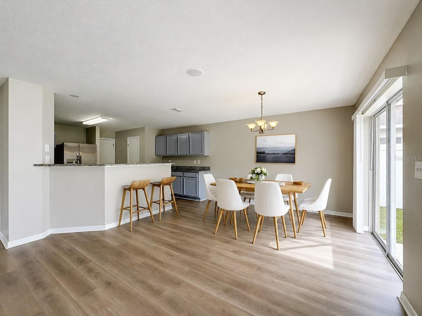 Single Family Residence at 6320 MAGNOLIA TRAILS LN, GIBSONTON, photo 4 of 26