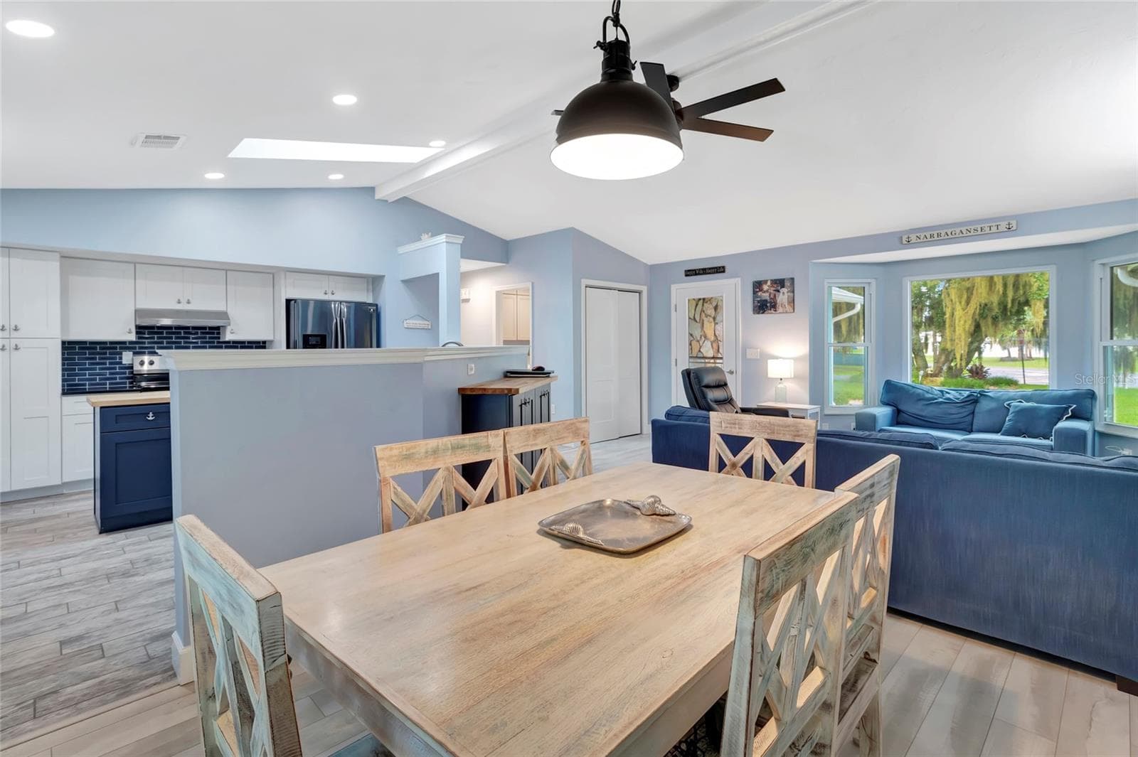 Dining Area with Ceiling Fan - 5325 ABAGAIL DR, SPRING HILL