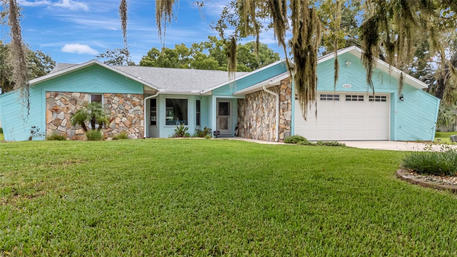 Front - 5325 ABAGAIL DR, SPRING HILL