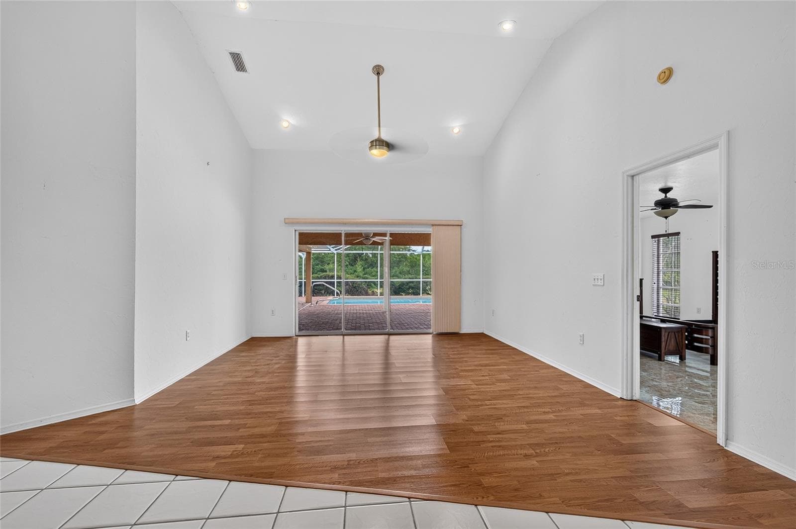 Single Family Residence at 105 JACARANDA BLVD, VENICE, photo 8 of 96