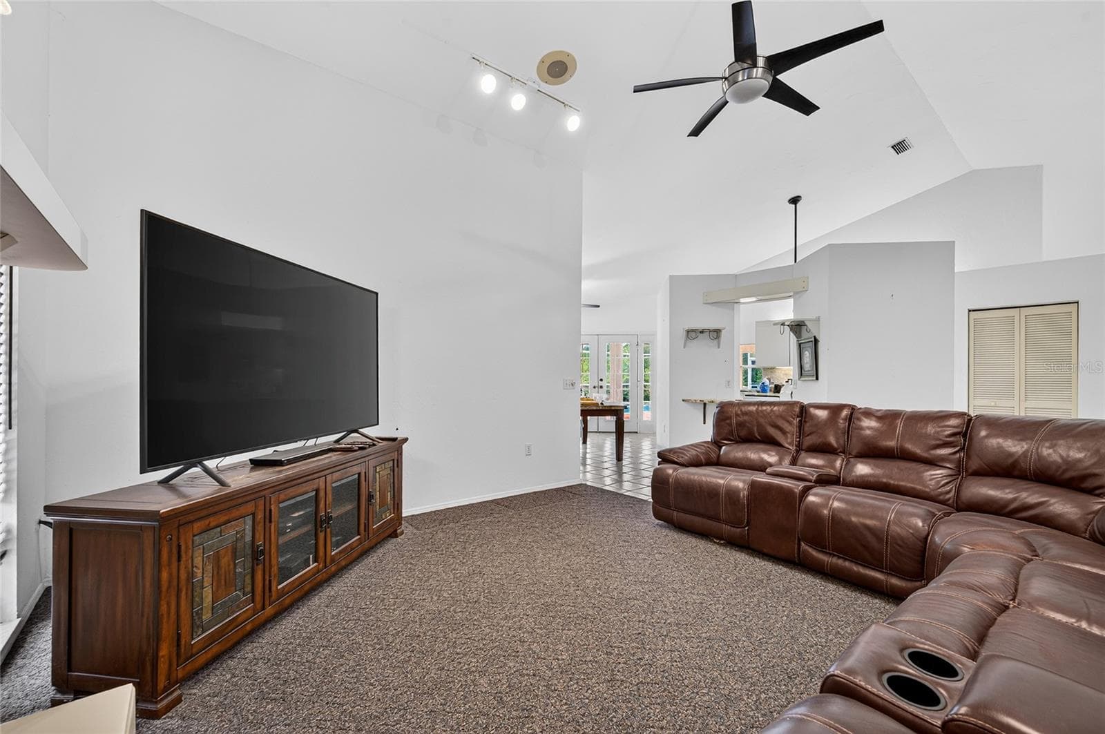 Single Family Residence at 105 JACARANDA BLVD, VENICE, photo 31 of 96